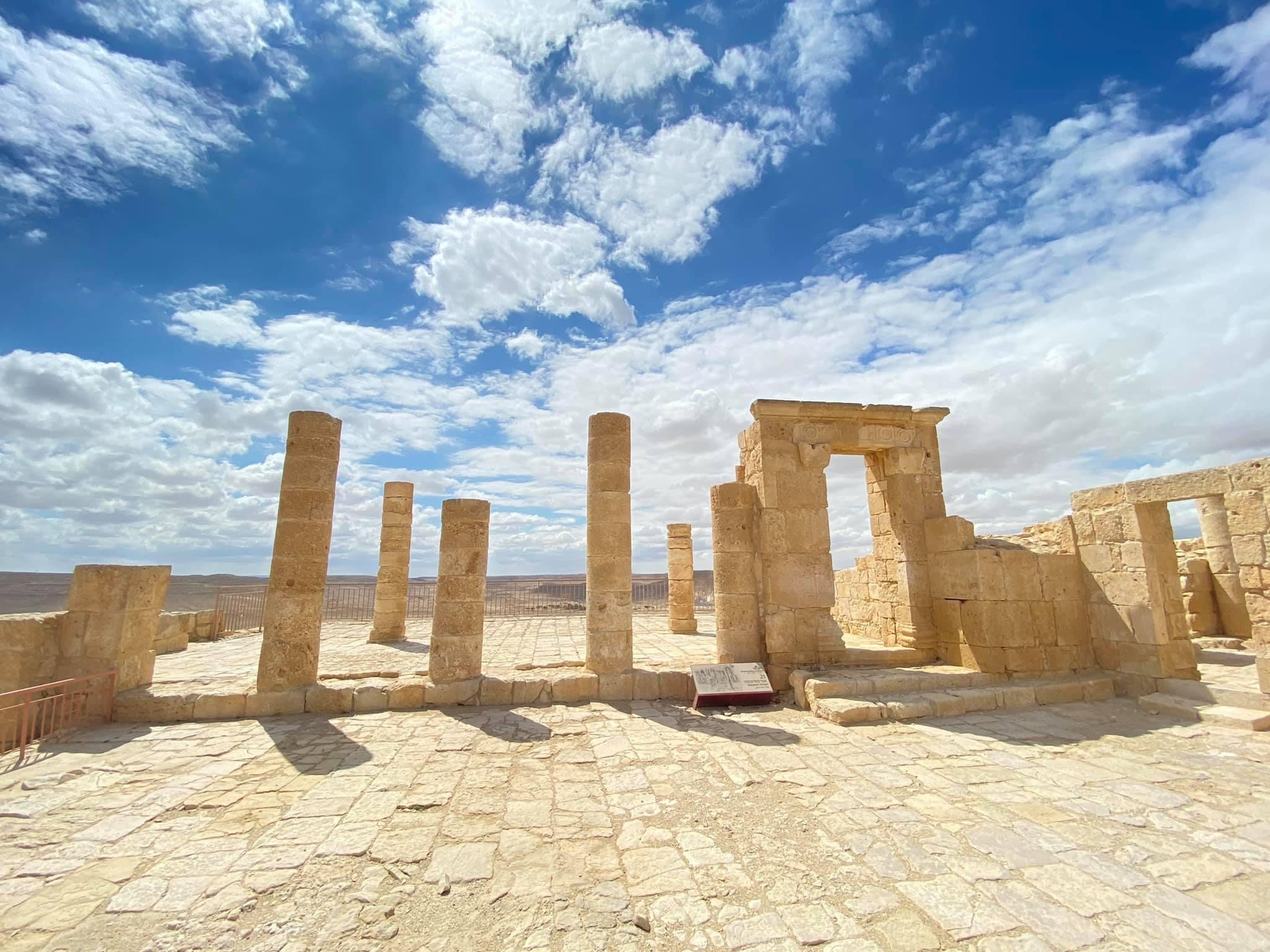 صورة آثار عبدات