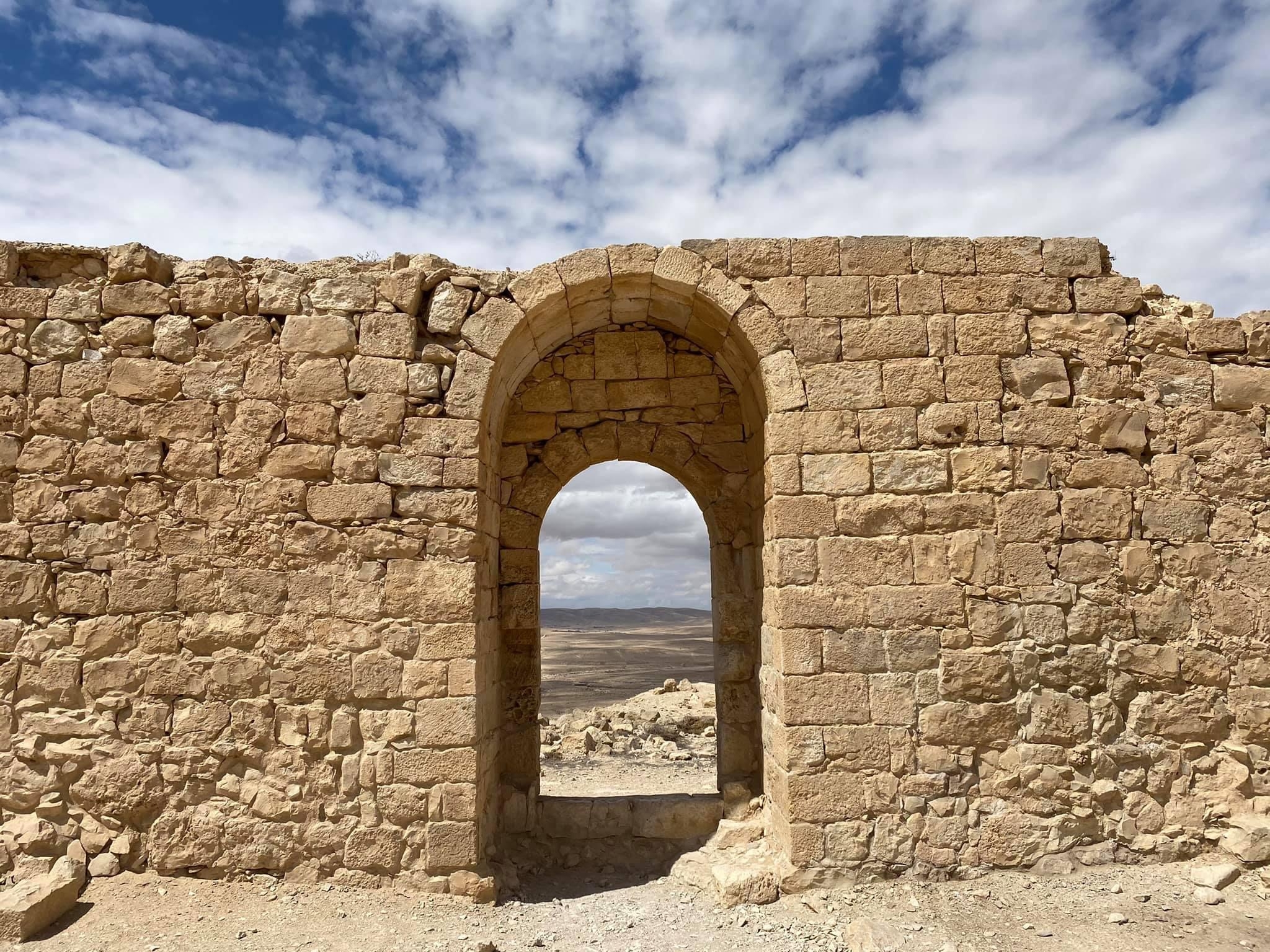 صورة آثار عبدات 3